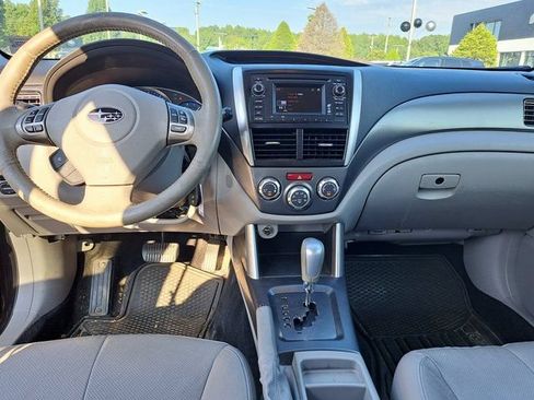Used 2012 Subaru Forester 2.5X Limited AWD/4WD image 13