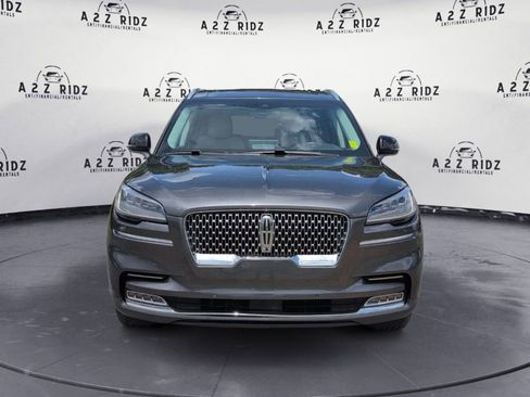 Used 2020 Lincoln Aviator Reserve w/ Equipment Group 201A RWD image 2