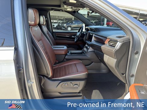 Used 2023 GMC Yukon Denali Ultimate AWD/4WD image 20