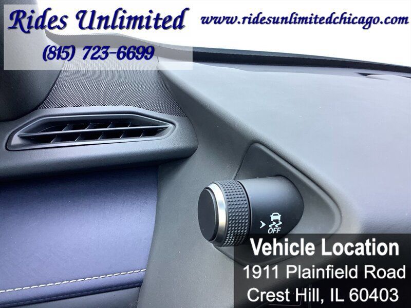 Used 2019 Lexus UX 250h w/ Premium Package AWD/4WD image 26