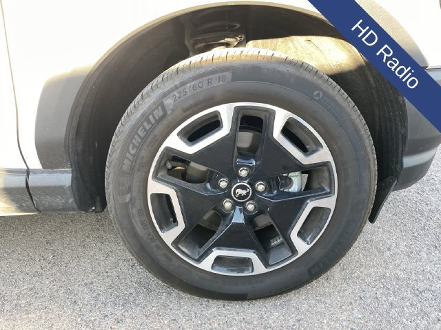 Used 2024 Ford Bronco Sport Outer Banks w/ Tech Package AWD/4WD image 8