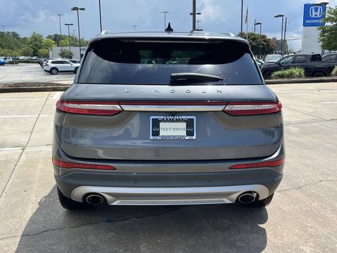 Used 2021 Lincoln Corsair Reserve w/ Equipment Group 201A AWD/4WD image 4