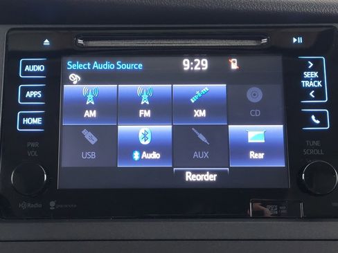 Used 2015 Toyota Sienna XLE Premium image 20