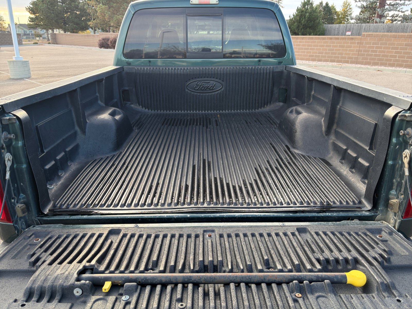 Used 2008 Ford F250 XL AWD/4WD image 17