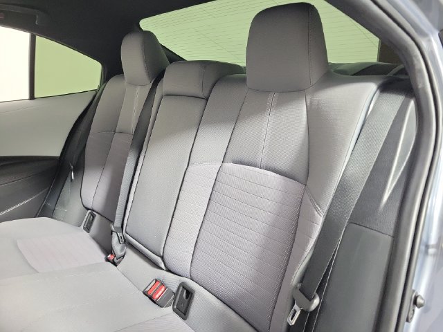 Used 2023 Toyota Corolla SE w/ SE Premium Package FWD image 13