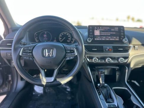Used 2018 Honda Accord EX-L image 11