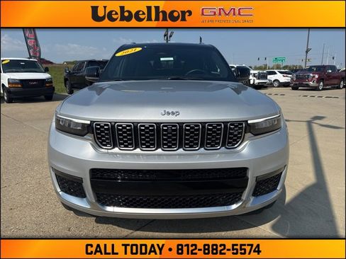 Used 2021 Jeep Grand Cherokee L Summit image 14