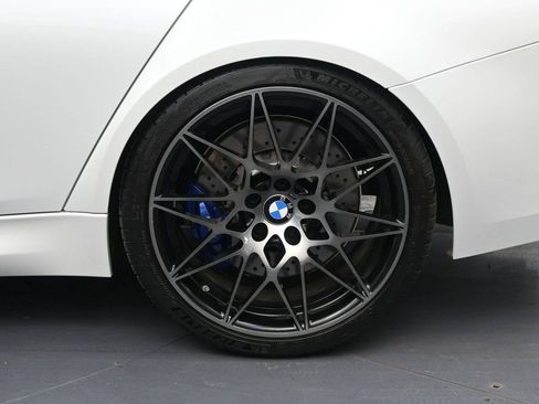 Used 2018 BMW M3 RWD image 12