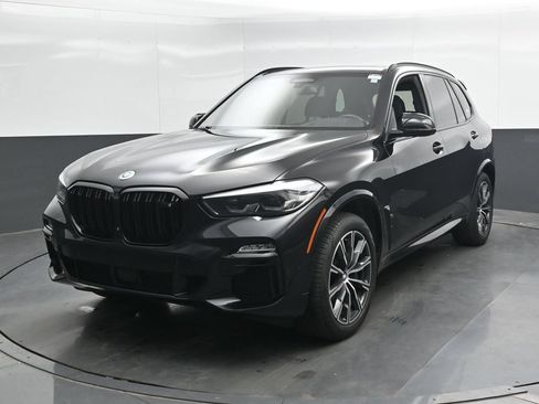 Used 2020 BMW X5 M50i AWD/4WD image 8