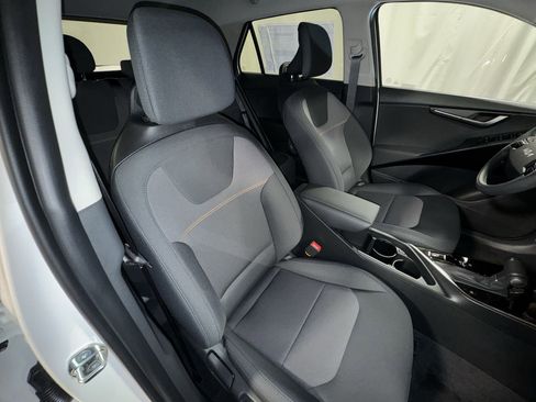 New 2026 Kia Niro LX image 27