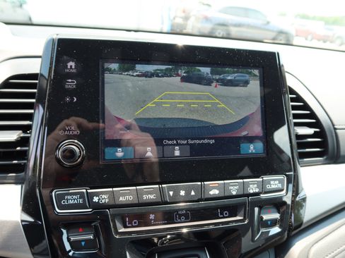 Certified 2024 Honda Odyssey Sport image 21