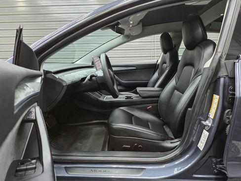Used 2022 Tesla Model 3 Performance AWD/4WD image 13