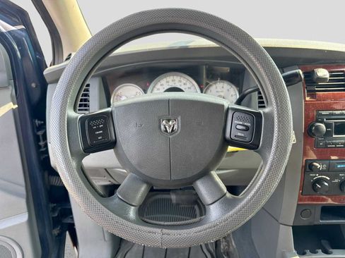 Used 2005 Dodge Durango SLT AWD/4WD image 13