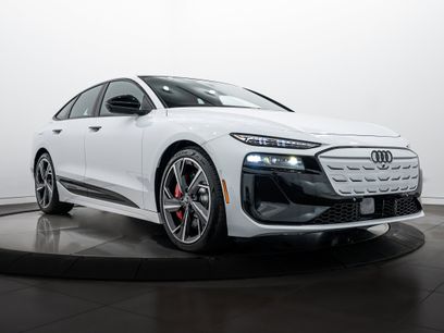 Used 2025 Audi S6 e-tron Prestige w/ 21" Black Optic Package