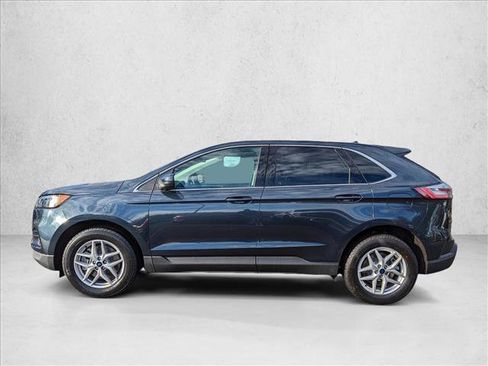 Used 2022 Ford Edge SEL w/ Convenience Package AWD/4WD image 5