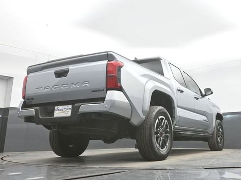 Used 2025 Toyota Tacoma TRD Sport w/ TRD Sport Upgrade Package AWD/4WD image 45