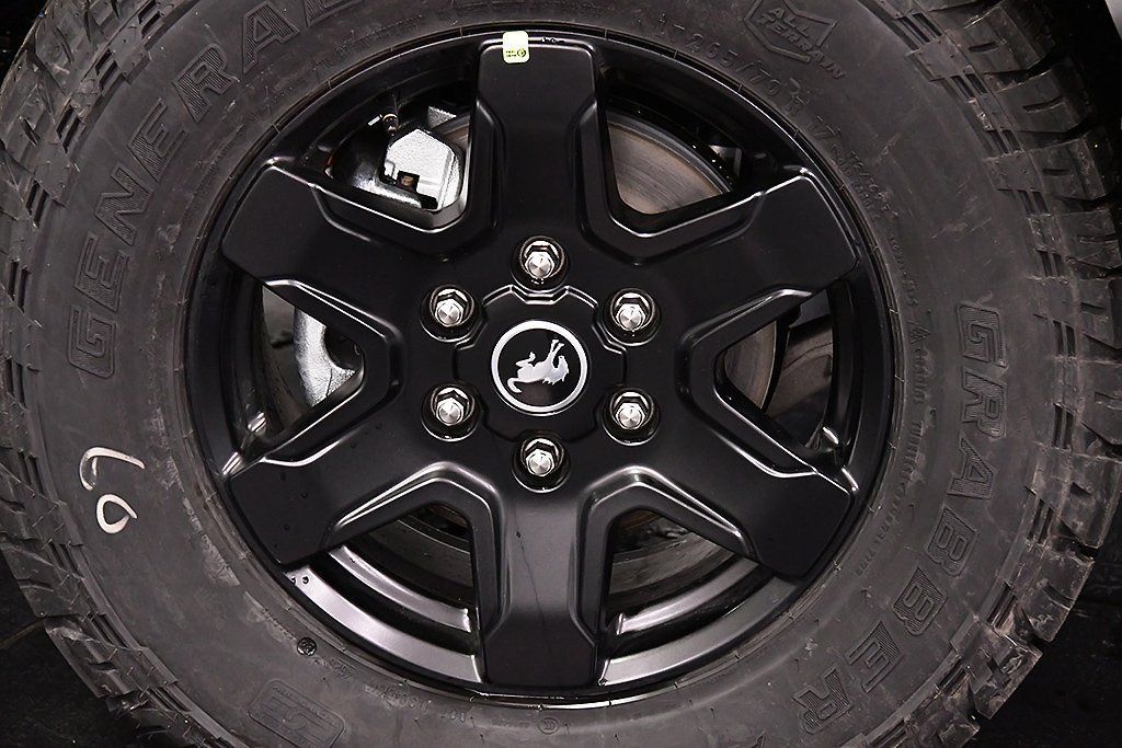 New 2025 Ford Bronco Big Bend w/ Black Diamond Package AWD/4WD image 9