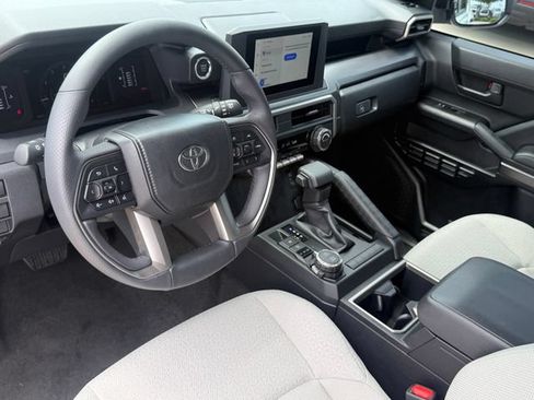 Used 2026 Toyota 4Runner SR5 AWD/4WD image 10