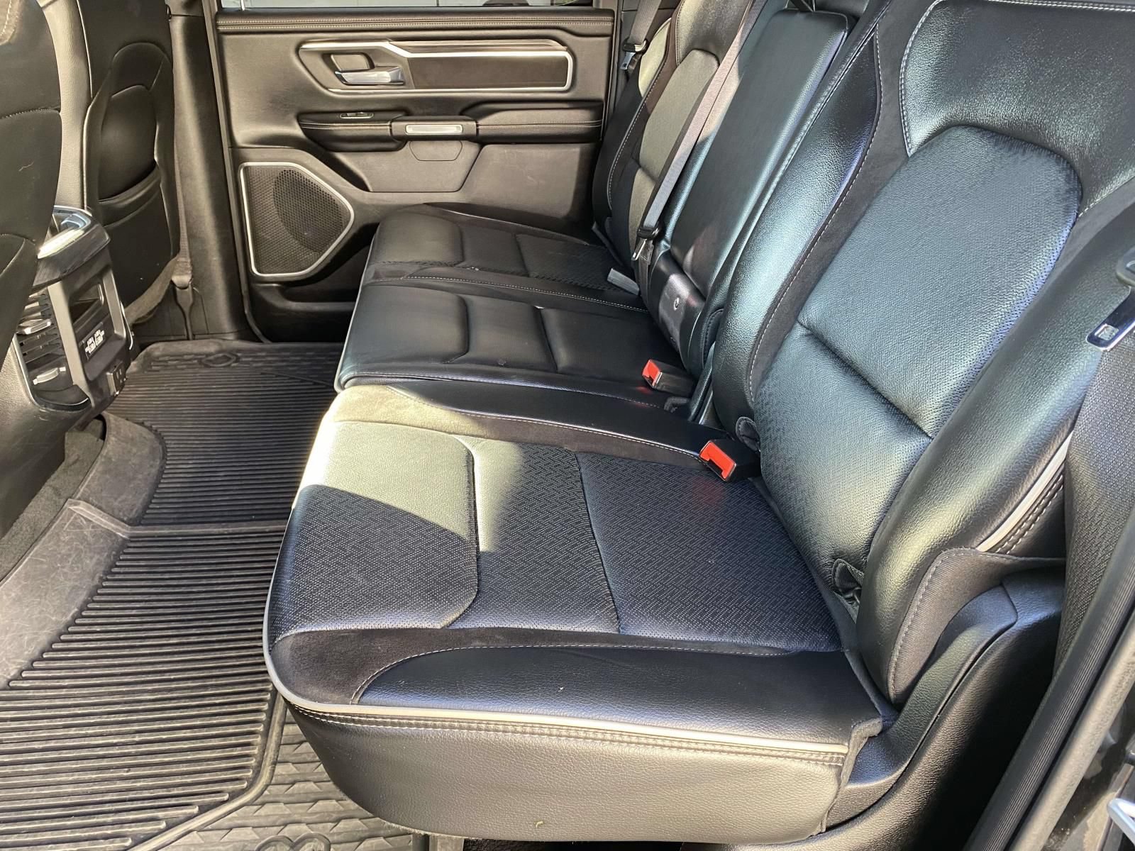 Used 2023 RAM 1500 Laramie AWD/4WD image 12