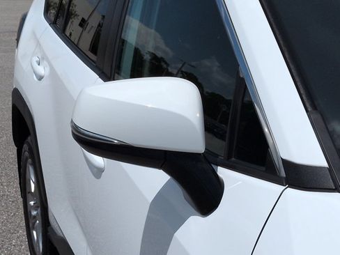 Used 2024 Toyota RAV4 XLE w/ Convenience Package FWD image 13