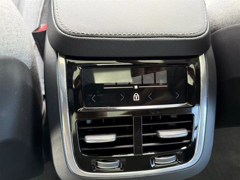 Used 2020 Volvo XC90 T6 Inscription w/ Protection Package Premier image 30