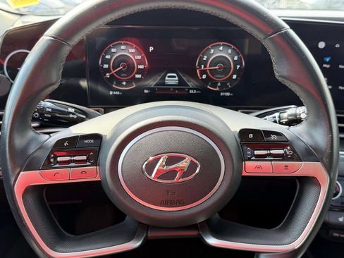 Used 2023 Hyundai Elantra Limited w/ Cargo Package FWD image 25