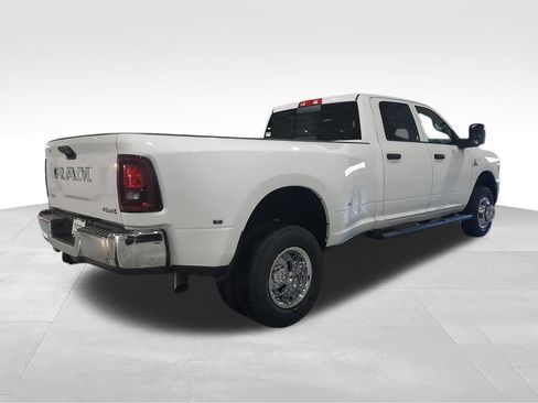 New 2026 RAM 3500 Tradesman AWD/4WD image 8