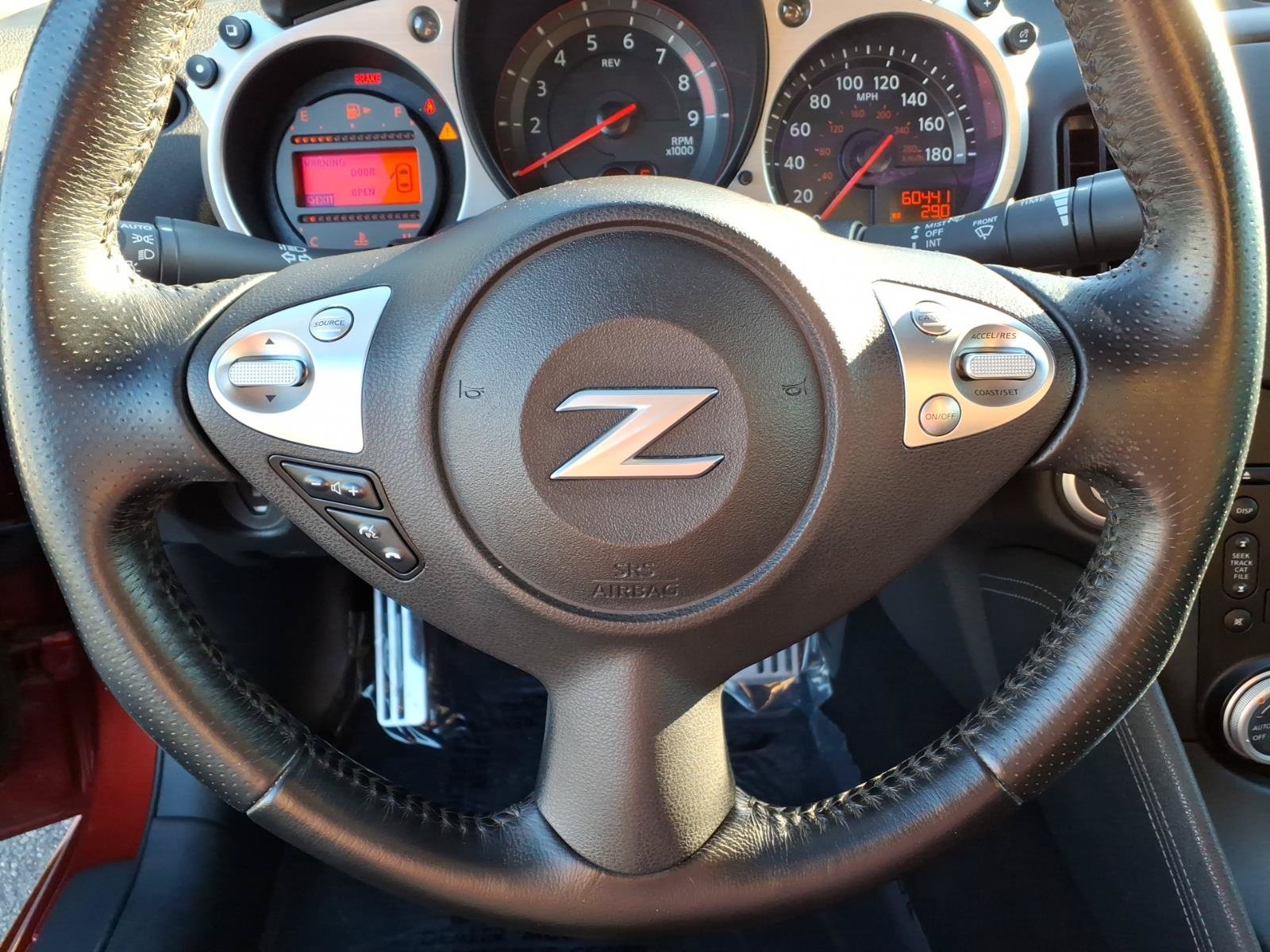 Used 2014 Nissan 370Z Touring w/ Sport Package RWD image 11
