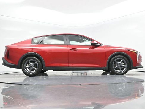 Used 2025 Kia K4 FWD image 47