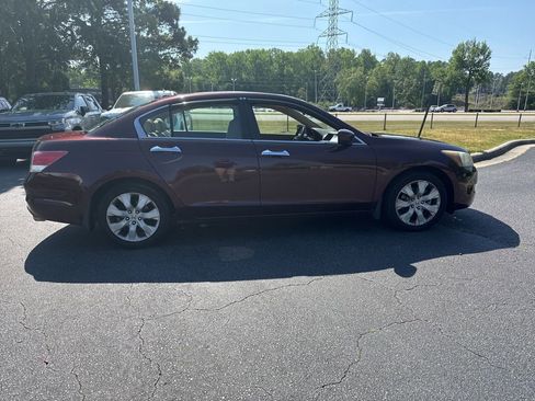 Used 2010 Honda Accord EX-L image 5