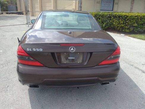 Used 2012 Mercedes-Benz SL 550 image 2