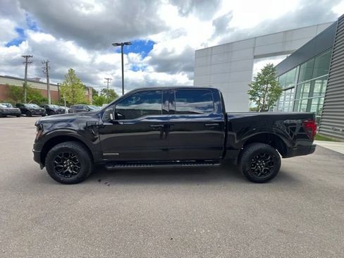 Used 2025 Ford F150 XLT w/ Equipment Group 302A MID AWD/4WD image 8