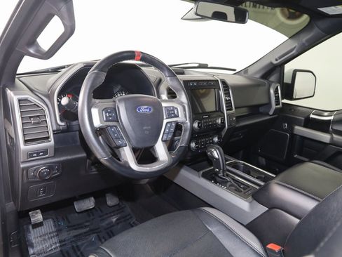 Used 2018 Ford F150 Raptor w/ Equipment Group 802A Luxury image 32