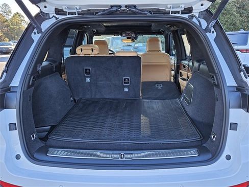 New 2025 Jeep Grand Cherokee Summit image 6