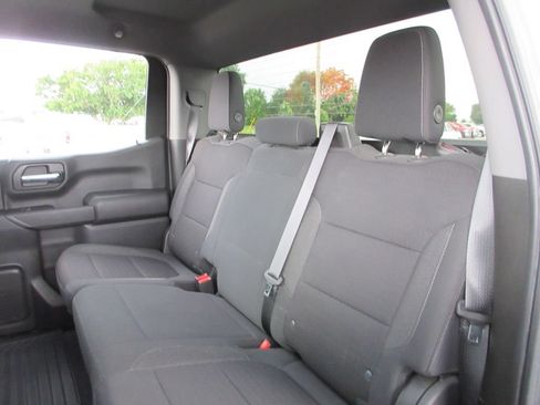 Used 2022 Chevrolet Silverado 1500 Custom w/ Safety Confidence Package AWD/4WD image 19