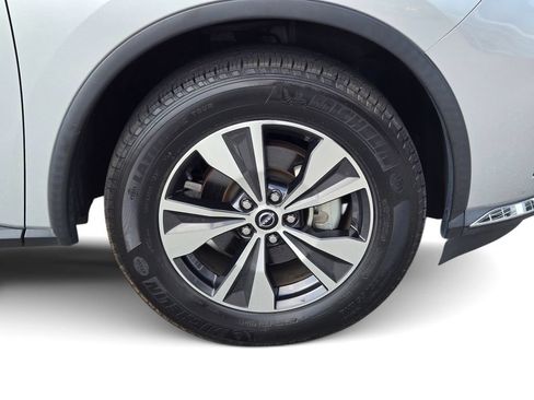 Used 2023 Nissan Murano SV FWD image 32