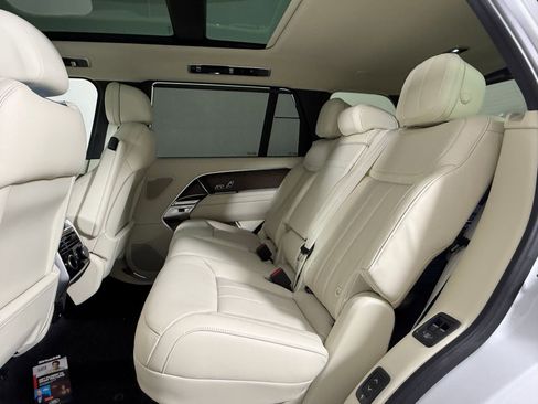 New 2026 Land Rover Range Rover SE AWD/4WD image 11