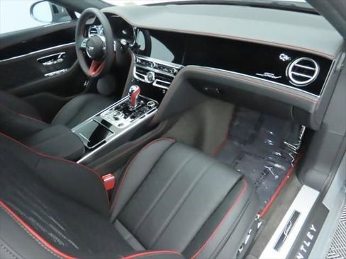 New 2025 Bentley Flying Spur Plug-In Hybrid image 19