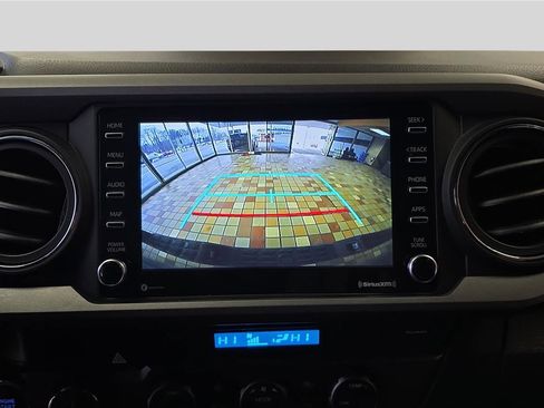 Used 2023 Toyota Tacoma TRD Sport image 17