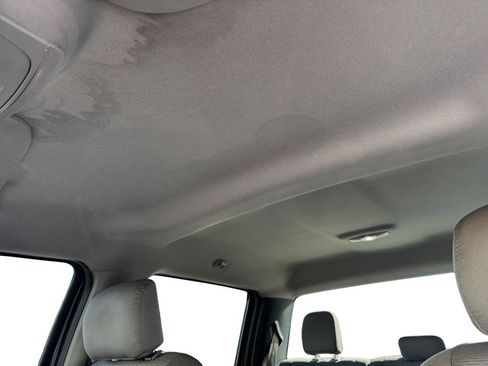 Used 2017 Ford F250 XLT w/ XLT Premium Package image 27