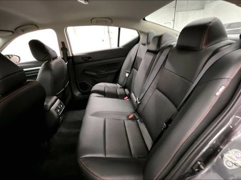 New 2026 Nissan Altima 2.5 SR FWD image 11