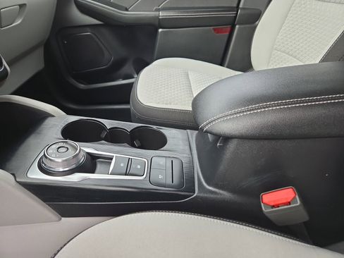 Used 2023 Ford Escape Active image 22