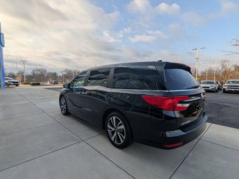 Certified 2024 Honda Odyssey Touring image 5