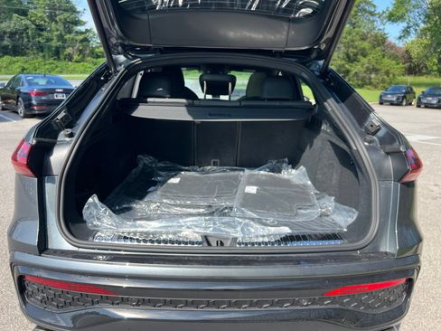 New 2026 Audi SQ5 Premium Plus AWD/4WD image 34