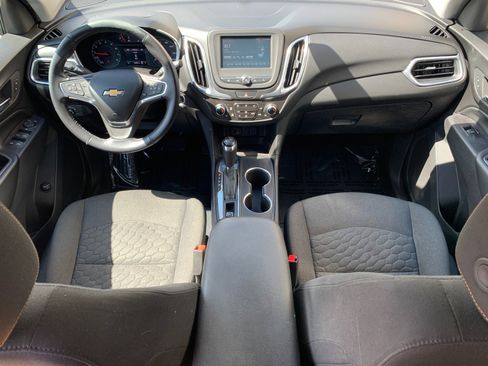 Used 2018 Chevrolet Equinox LT image 23