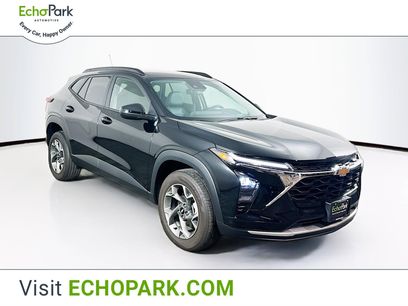 Used 2024 Chevrolet Trax LT w/ LT Convenience Package