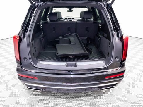Certified 2025 Cadillac XT6 Premium Luxury w/ Platinum Package image 34