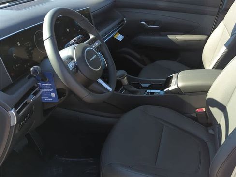 New 2026 Hyundai Tucson SEL image 16