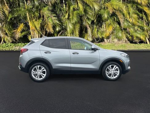 Used 2023 Buick Encore GX Preferred w/ Cold Weather Comfort Package FWD image 3