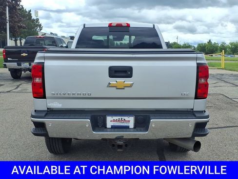 Used 2015 Chevrolet Silverado 2500 LTZ w/ Duramax Plus Package AWD/4WD image 5